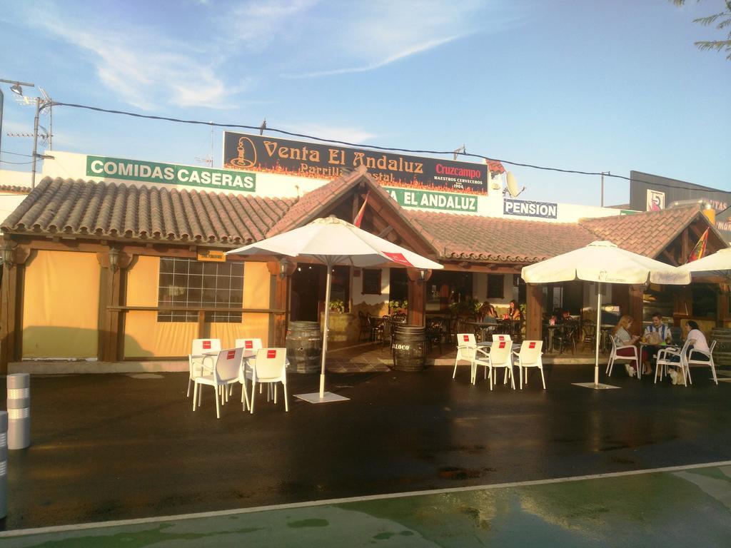 Готель Parrilla Venta El Andaluz Коніль-де-ла-Фронтера Екстер'єр фото